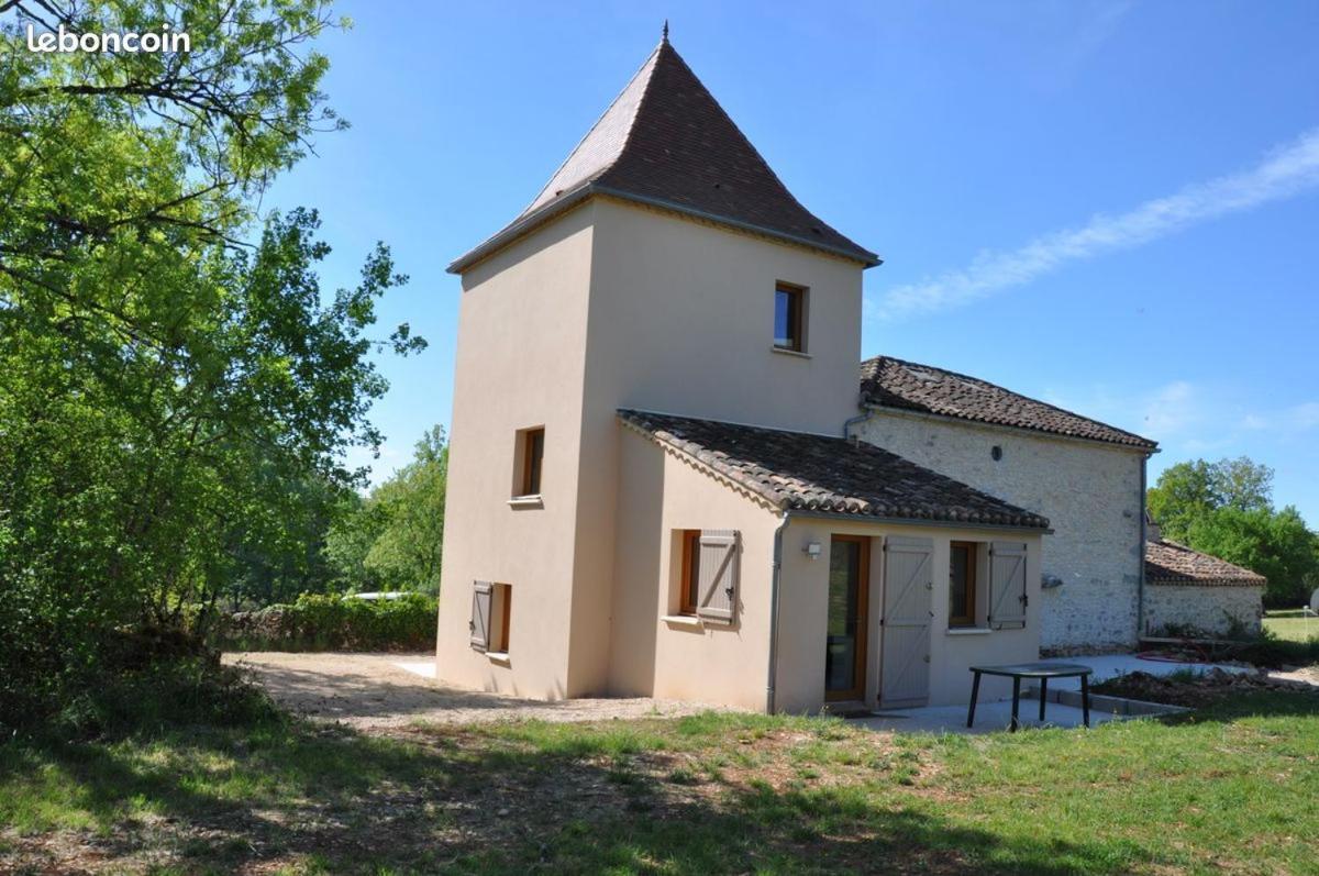 Gite Dans Maison Quercynoise Villa Vaylats Exterior foto